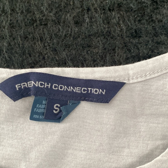 French Connection flutter Tee size S - Picture 2 of 6